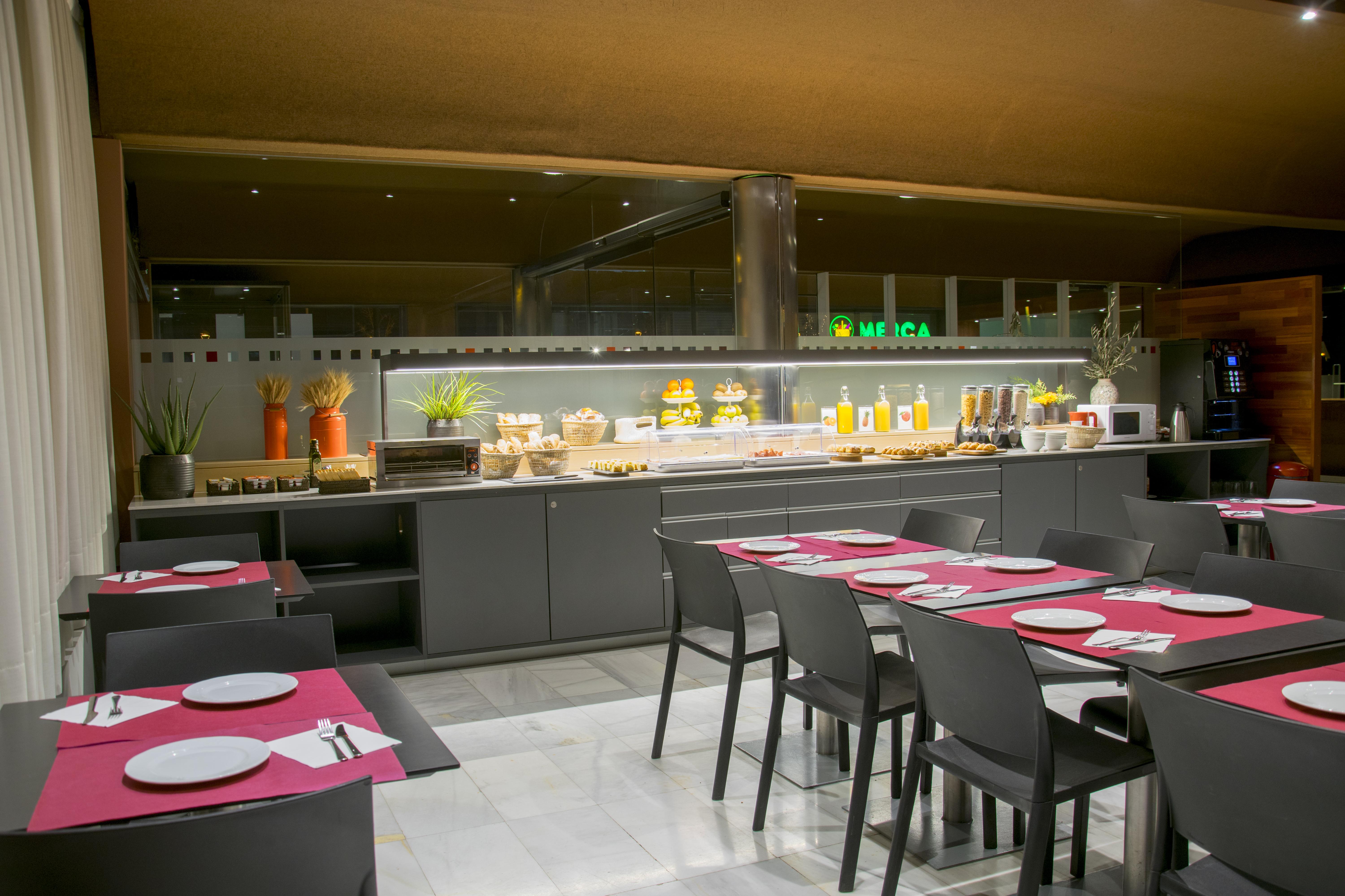 Hotel America Igualada Ngoại thất bức ảnh
